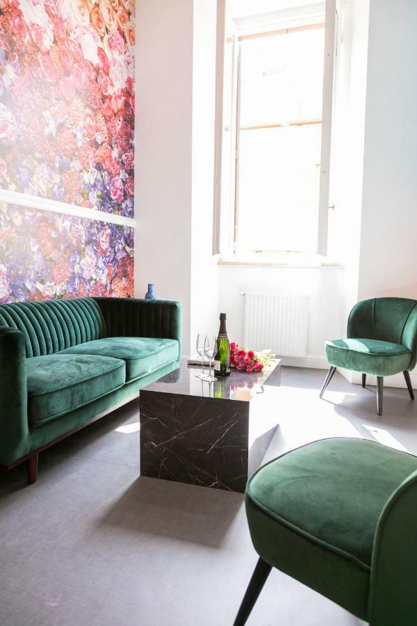 Hadrianus Temple Suites - The Venue Collection Rome Buitenkant foto